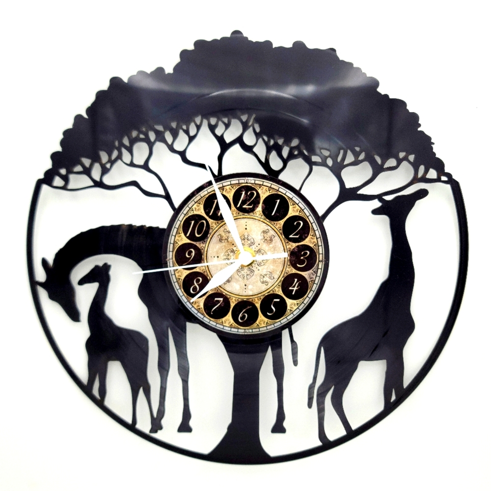 GIRAFFE vinyl record clock